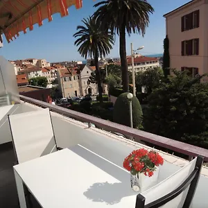 Acci Les Yuccas Cannes