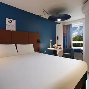 *** Hotel Ibis Pont Jumeaux Francia